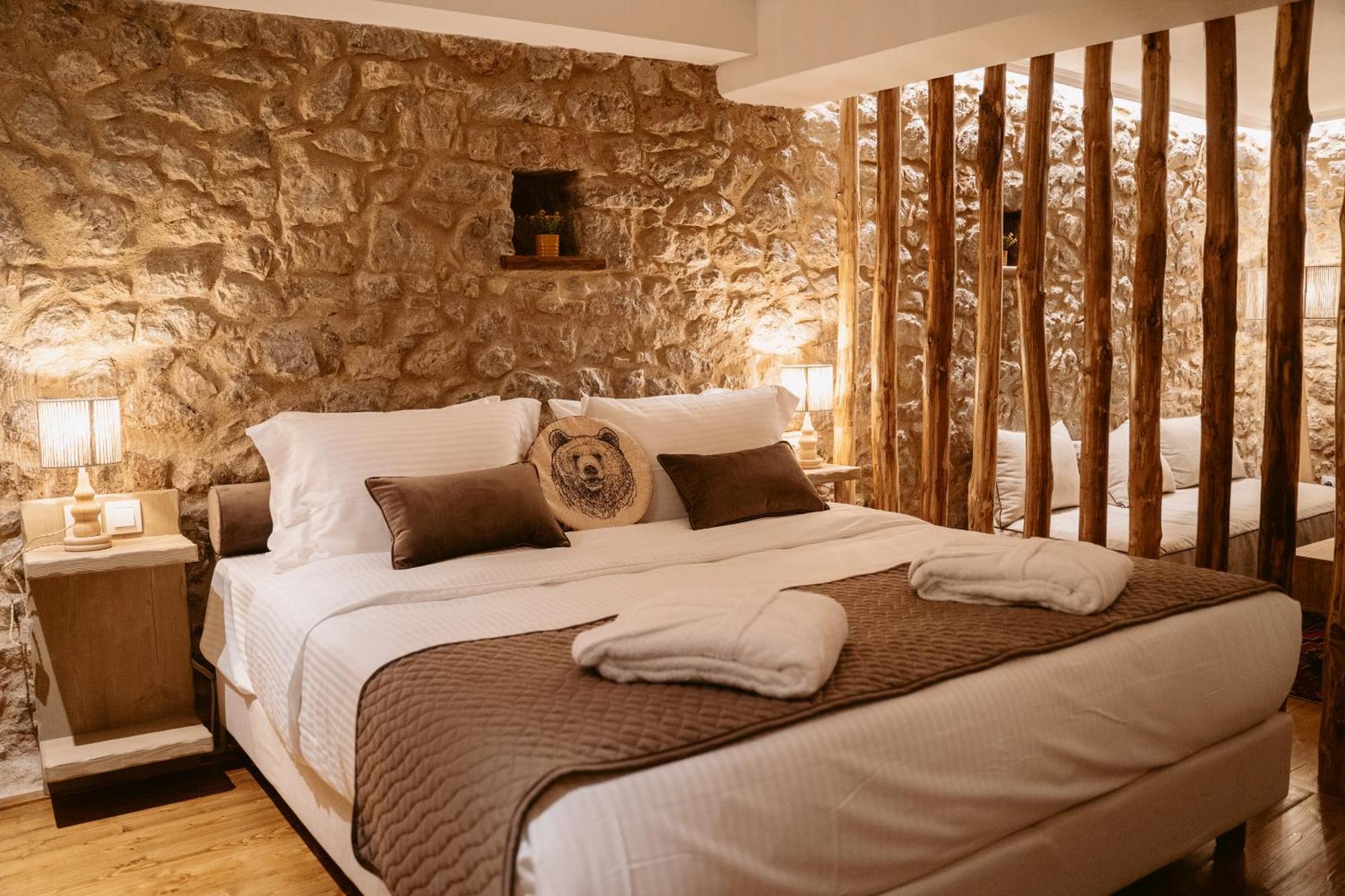 Afanos Guesthouse Arachova Chambre photo