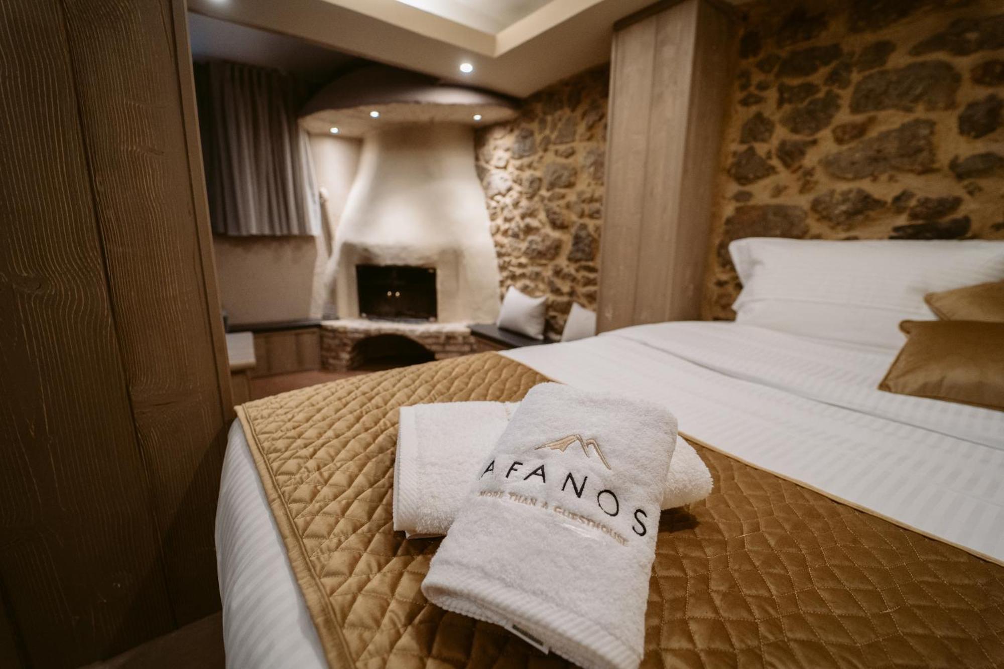 Afanos Guesthouse Arachova Chambre photo