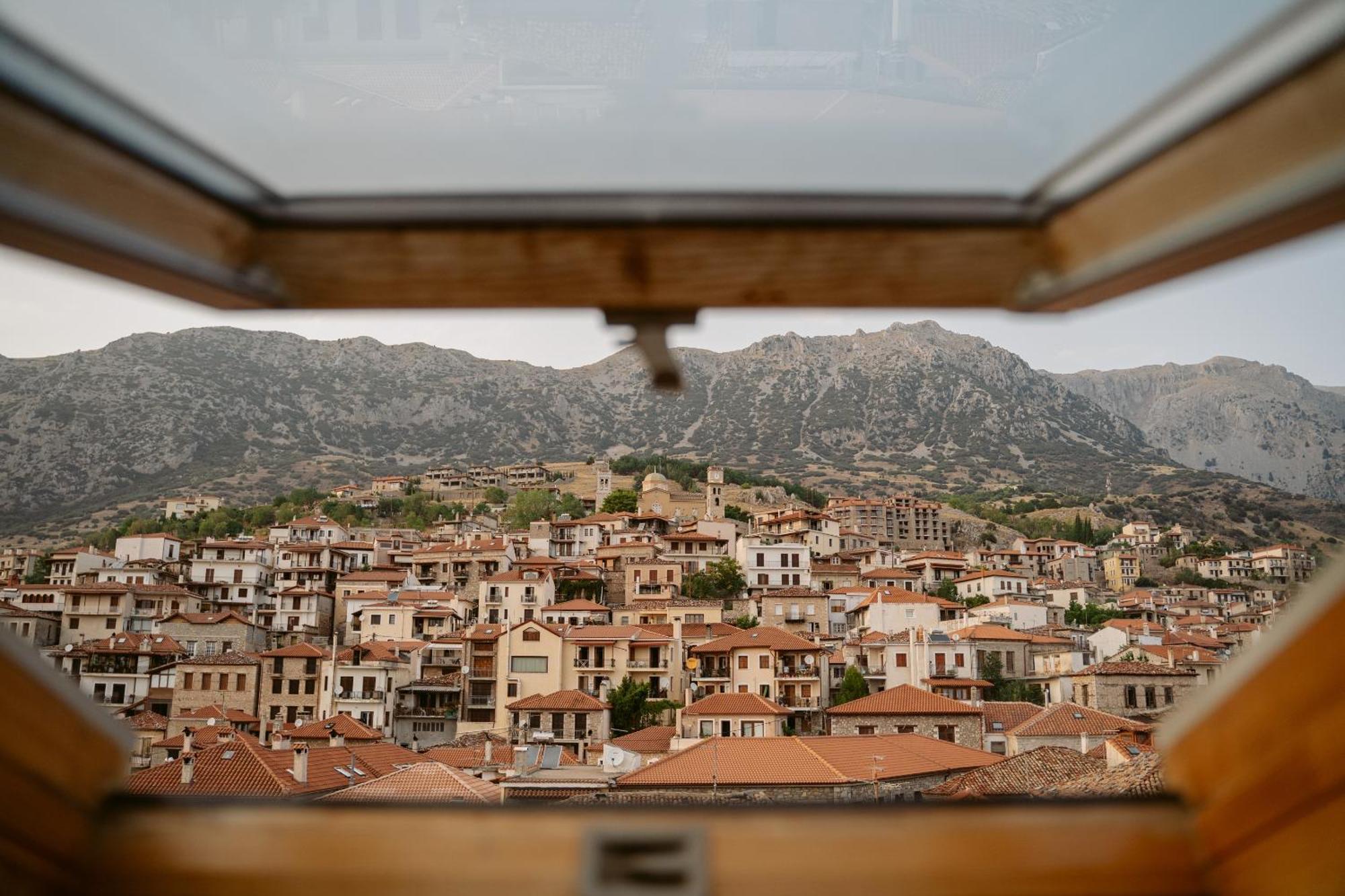 Afanos Guesthouse Arachova Chambre photo
