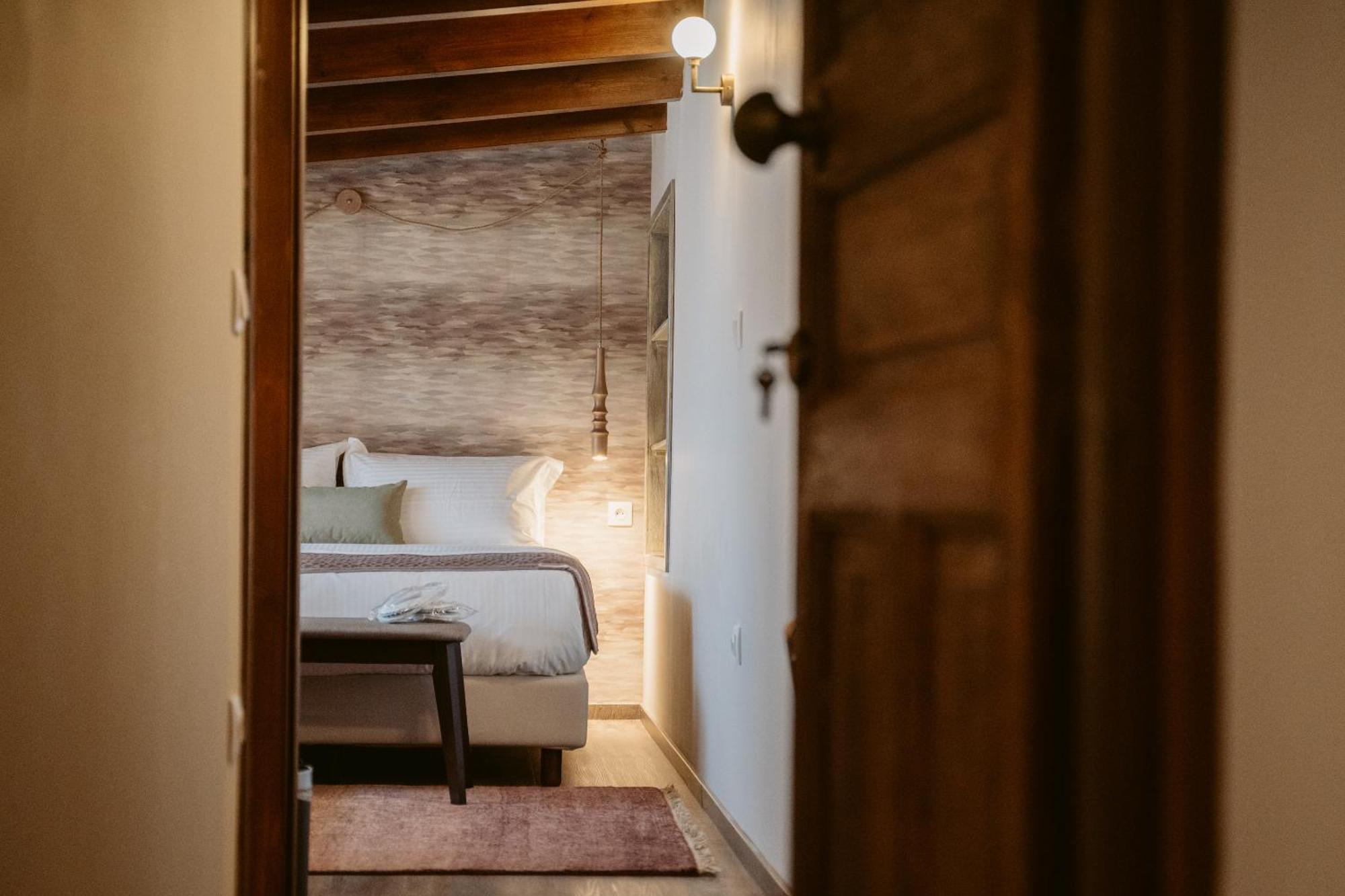 Afanos Guesthouse Arachova Chambre photo