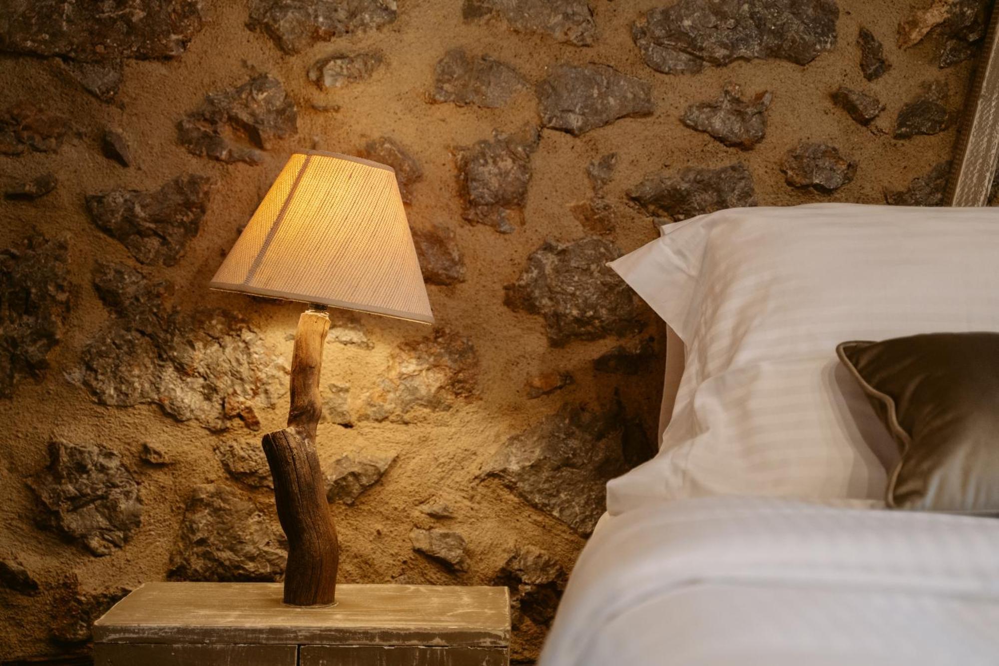 Afanos Guesthouse Arachova Chambre photo