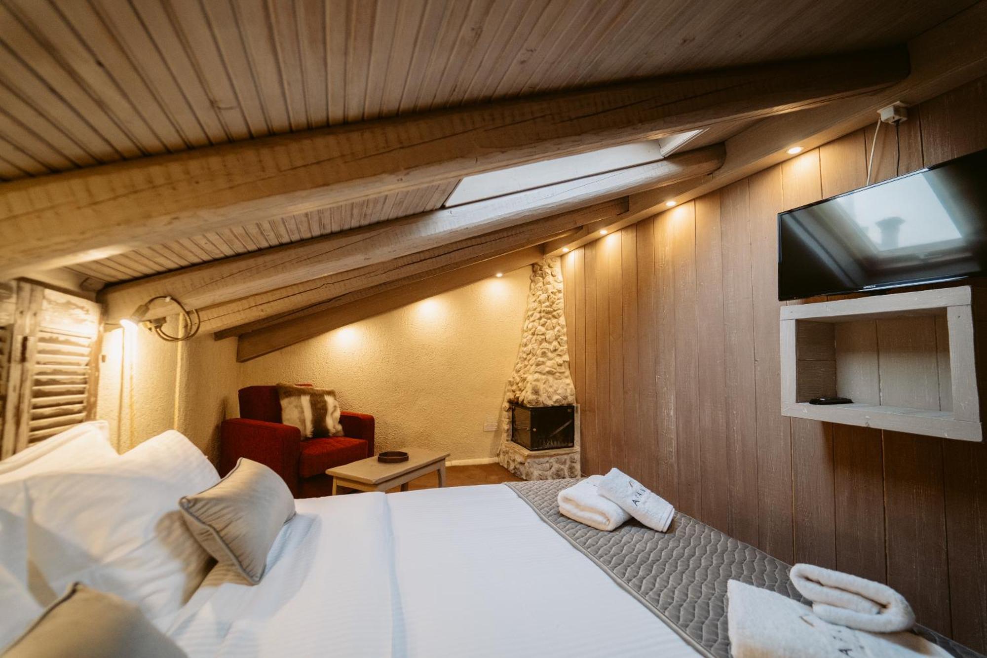 Afanos Guesthouse Arachova Chambre photo